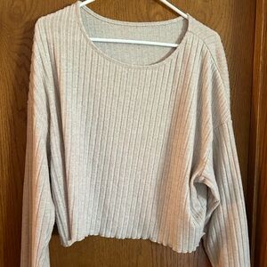Cropped, ribbed sweater